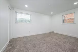 3906 Meadowbrook Blvd, Pittsburgh, PA 15227 - Photo 27