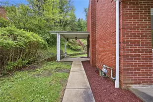 1126 Mifflin Rd, Pittsburgh, PA 15207 - Photo 3