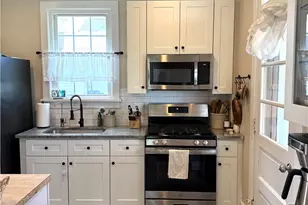 442 Jefferson Ave, Vanport, PA 15009 - Photo 9