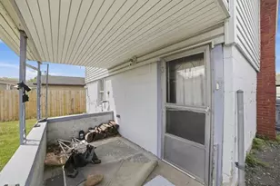 2917 Skelly St, White Oak, PA 15131 - Photo 5