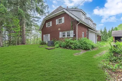 613 Briarcliff Dr, Center Township, PA 15001 - Photo 31
