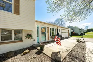1013 Brentwood Dr, Pymatuning Township, PA 16125 - Photo 5