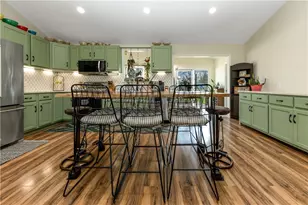 1013 Brentwood Dr, Pymatuning Township, PA 16125 - Photo 11