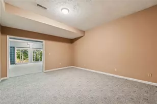 506 Sheridan Ln, Export, PA 15632 - Photo 23
