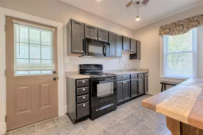 250 Southwest, Greensburg, PA 15601 - Photo 7