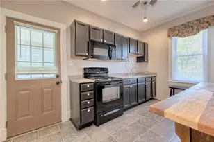 250 SW, Greensburg, PA 15601 - Photo 7