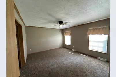116 Stoneboro Dr, Fairview Township, PA 16137 - Photo 9