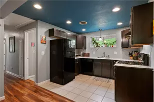 5946 Poketa Rd, Pittsburgh, PA 15147 - Photo 7