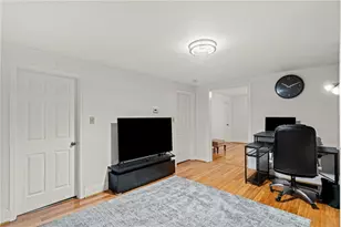 324 Greenfield Ave, Pittsburgh, PA 15207 - Photo 11