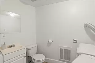 324 Greenfield Ave, Pittsburgh, PA 15207 - Photo 9