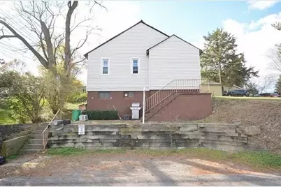 104 Wallace Ave, East Pittsburgh, PA 15112 - Photo 17