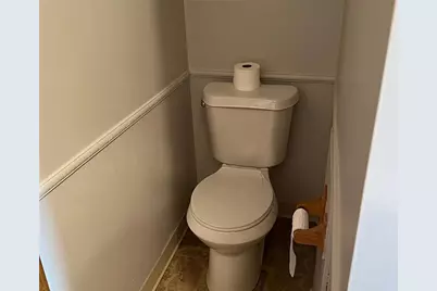 104 Wallace Ave, East Pittsburgh, PA 15112 - Photo 9