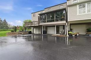 606 Canterbury Dr, Moon/Crescent Twp, PA 15108 - Photo 27