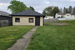 206 Highland Ave, Punxsutawney Area School District, PA 15767 - Photo 3