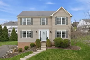 204 Windham Ln, Mars, PA 16046 - Photo 1