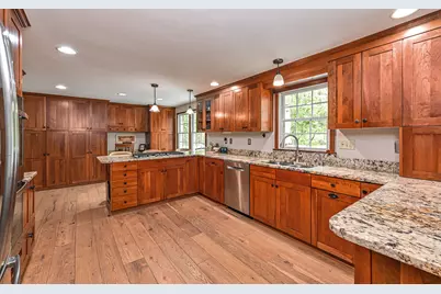5160 S Carterton Drive, Hampton, PA 15044 - Photo 17