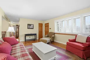401 Clair Dr, Pittsburgh, PA 15241 - Photo 5