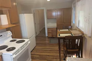 727 N 1st St, Jeannette, PA 15644 - Photo 11