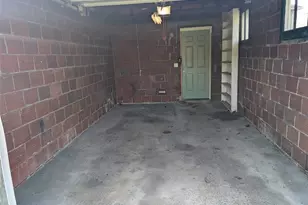 727 N 1st St, Jeannette, PA 15644 - Photo 33