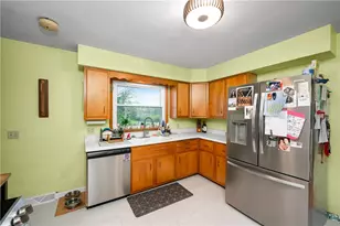 430 Flower Ave, Grove City Boro, PA 16127 - Photo 11