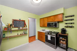 430 Flower Ave, Grove City Boro, PA 16127 - Photo 13