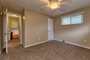 56 Meadowbrook Ave, Greensburg, PA 15601 - Photo 13