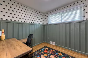 56 Meadowbrook Ave, Greensburg, PA 15601 - Photo 17
