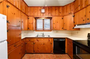 113 White Ave, Sharon, PA 16146 - Photo 11