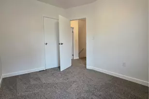 719 Allwine Ave, Jeannette, PA 15644 - Photo 17