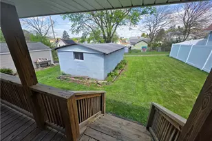 719 Allwine Ave, Jeannette, PA 15644 - Photo 21
