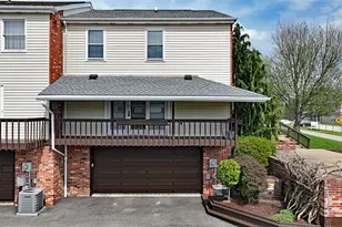 441 Georgetowne Village, White Township, PA 15701 - Photo 3