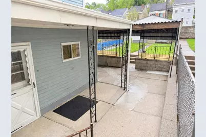 2420 Patterson St, Pittsburgh, PA 15203 - Photo 15