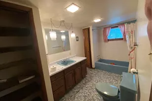 548 Chestnut St, Monessen, PA 15062 - Photo 11