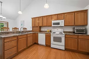 4989 Cypress Dr, Murrysville, PA 15668 - Photo 11