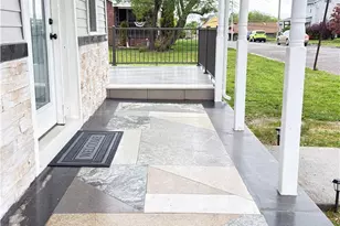 898 Speyer Ave, Monaca, PA 15061 - Photo 3