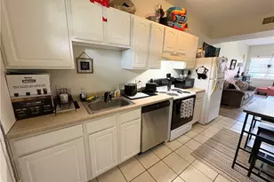 1010 1st Ave, Coraopolis, PA 15108 - Photo 3