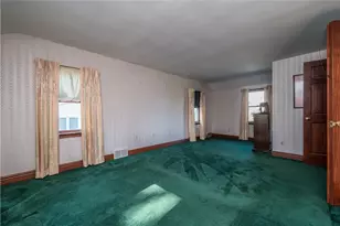 332 McClellan Dr, Pittsburgh, PA 15236 - Photo 19