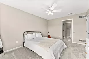 212 Chesapeake Dr, Adams Township, PA 15044 - Photo 27