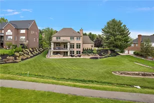 212 Chesapeake Dr, Adams Township, PA 15044 - Photo 41