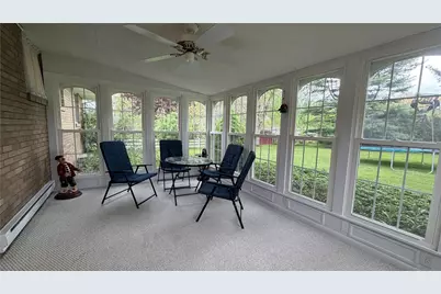 195 Donald Rd, Hermitage, PA 16148 - Photo 11