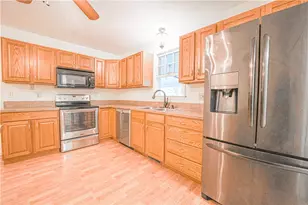 135 Shannon Dr, Neshannock Township, PA 16105 - Photo 13