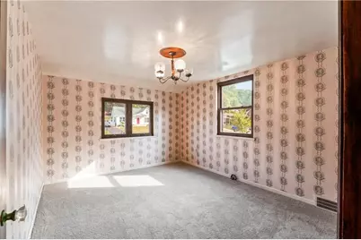 1245 Avondale Dr, Industry, PA 15052 - Photo 15