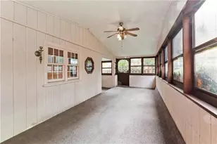 1245 Avondale Dr, Industry, PA 15052 - Photo 13
