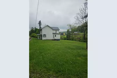 691 Old State Route 66, Hempfield Township, PA 15601 - Photo 11
