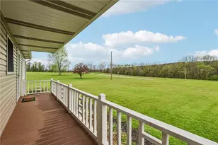 240 Hamburg Rd, Hempfield Township, PA 16125 - Photo 5