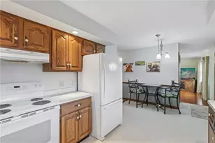 240 Hamburg Rd, Hempfield Township, PA 16125 - Photo 9