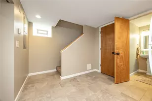 518 Stewart Ave, Grove City Boro, PA 16127 - Photo 35