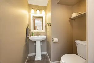 518 Stewart Ave, Grove City Boro, PA 16127 - Photo 37