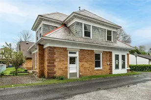 518 Stewart Ave, Grove City Boro, PA 16127 - Photo 3
