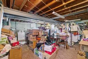 1267 Edgewood Dr, West Homestead, PA 15120 - Photo 23
